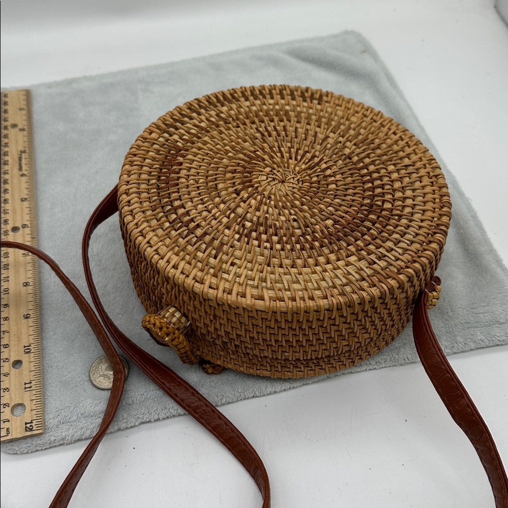 Crossbody Round Rattan Wicker with Brown Leather Strap Purse - Picture 3 of 6